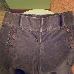 London Jean wise leg corduroy pant. Size 6